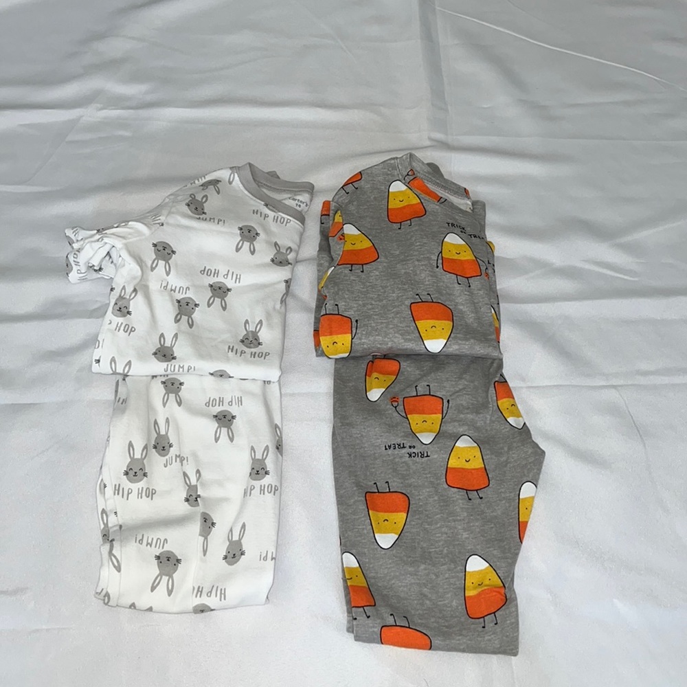 Kid’s Carter’s pajamas